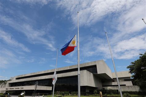are government offices open tomorrow philippines|Half.